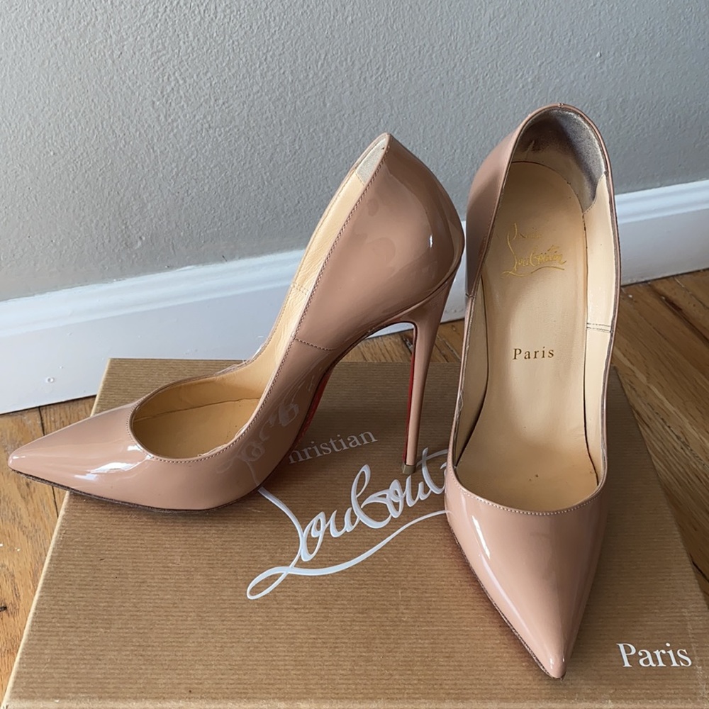 Christian Louboutin So Kate Patent Heels